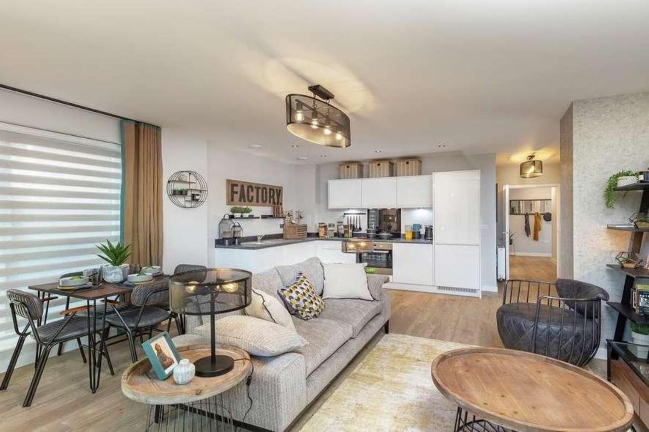 Newly Built Luxury 2 Bed Apartment!!! Londyn Zewnętrze zdjęcie