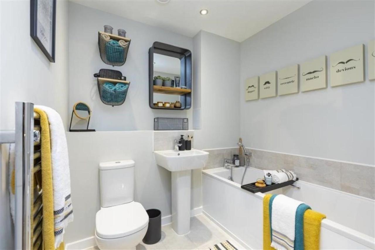 Newly Built Luxury 2 Bed Apartment!!! Londyn Zewnętrze zdjęcie