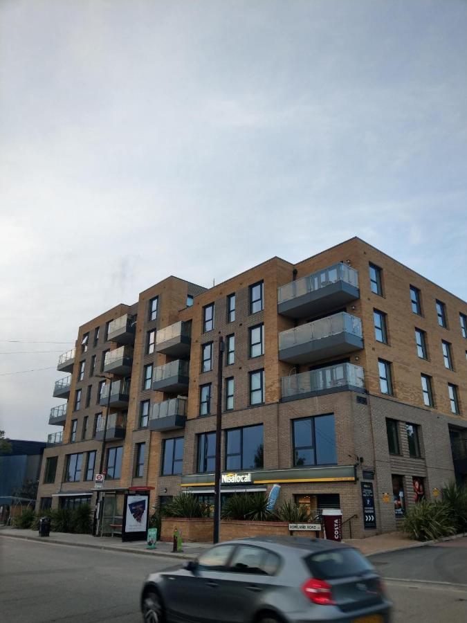 Newly Built Luxury 2 Bed Apartment!!! Londyn Zewnętrze zdjęcie